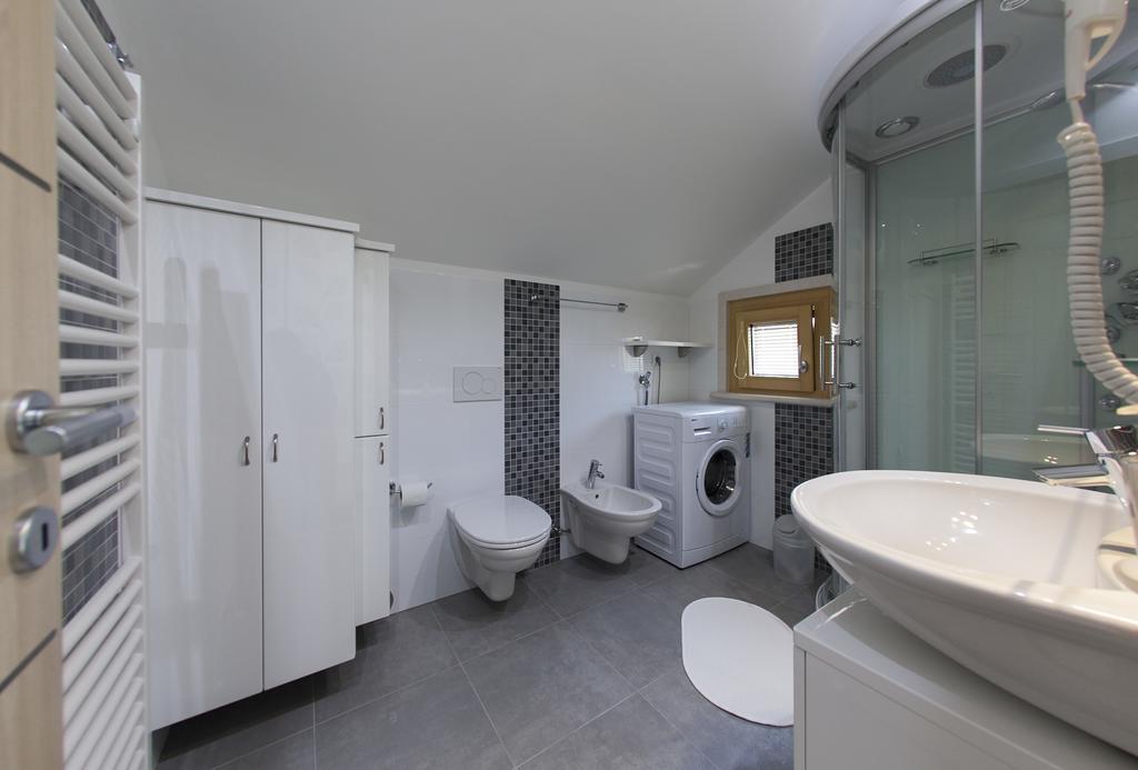 Apartments Benika Μπολ Δωμάτιο φωτογραφία